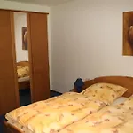Schneemann ולוויג