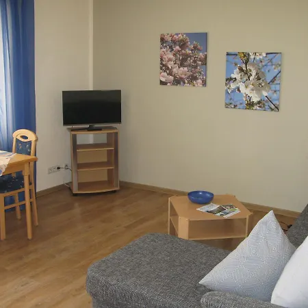 Apartment Schneemann